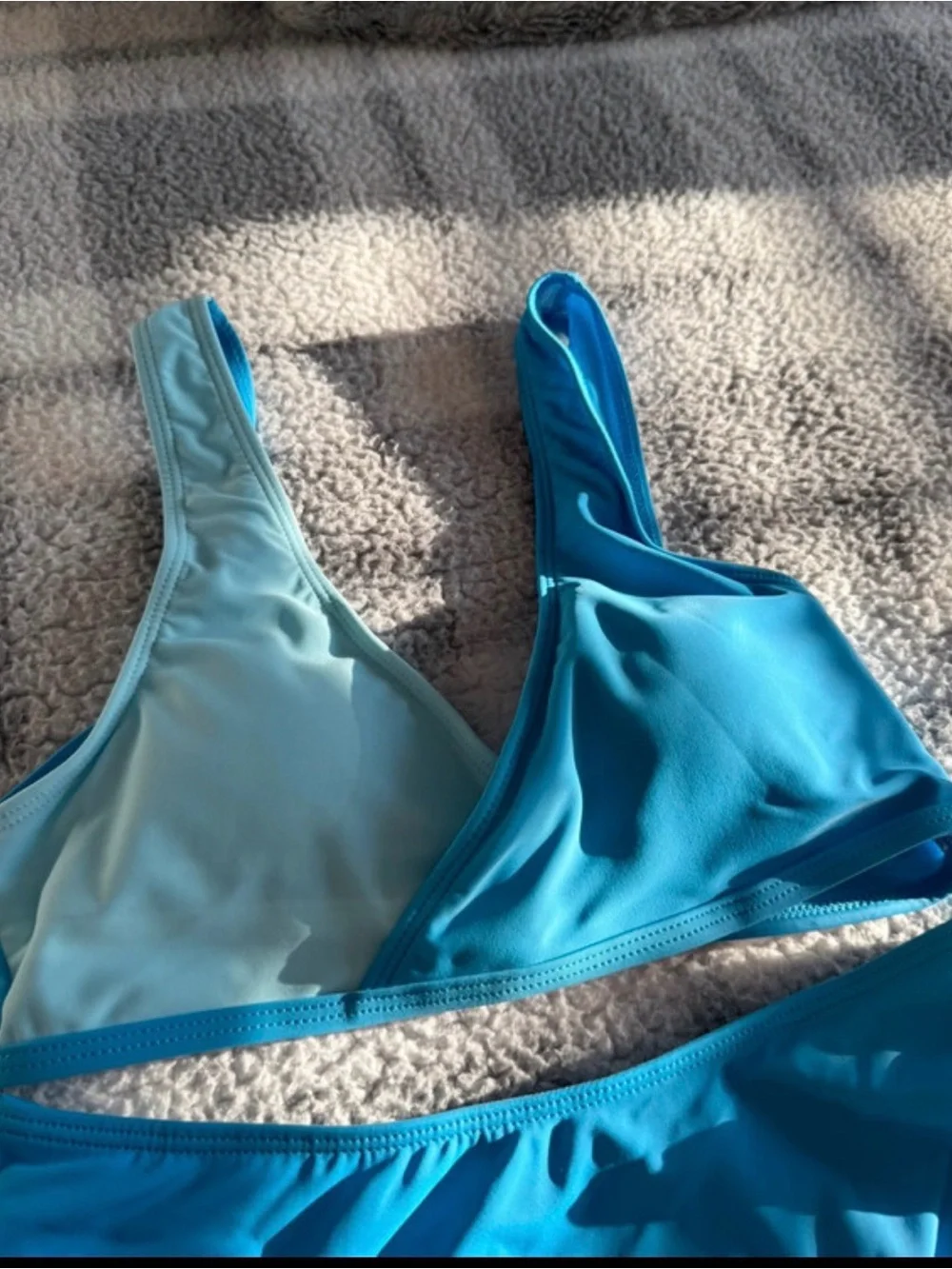 Two-Tone Blue Women's Bikini Set - Teal & Aqua size small